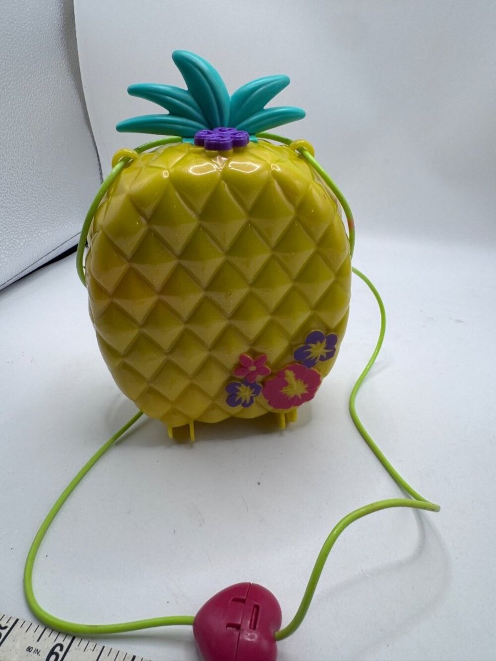 Vtg Polly Pocket Tropical Pineapple Compact Playset  Purse Accessories Yellow Gr